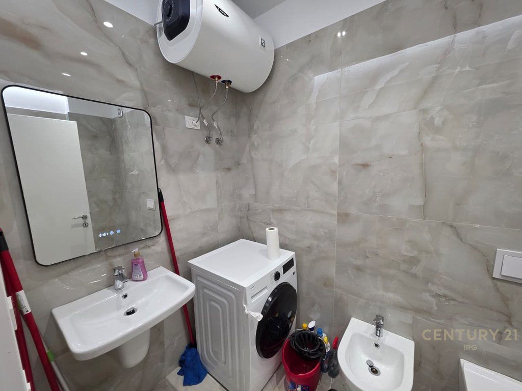 Moderno appartamento 1+1 in affitto presso il Golden Tower Residence