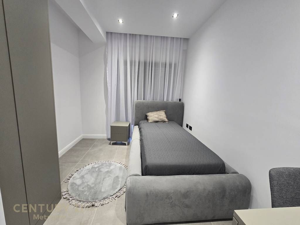 We are renting a modern 3+1+2 apartment at Kodra e Diellit Residence!