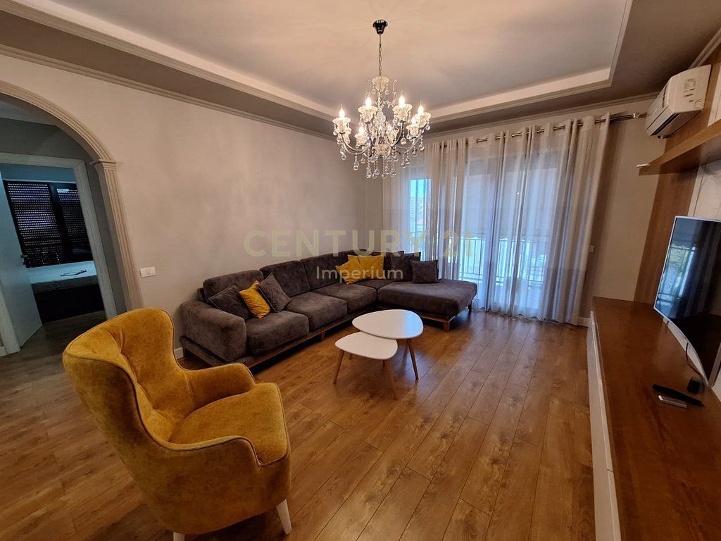 2+1 Apartment for rent at Green City, Former Aviation Field!