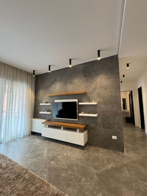 For rent 2+1+2,Delijorgj