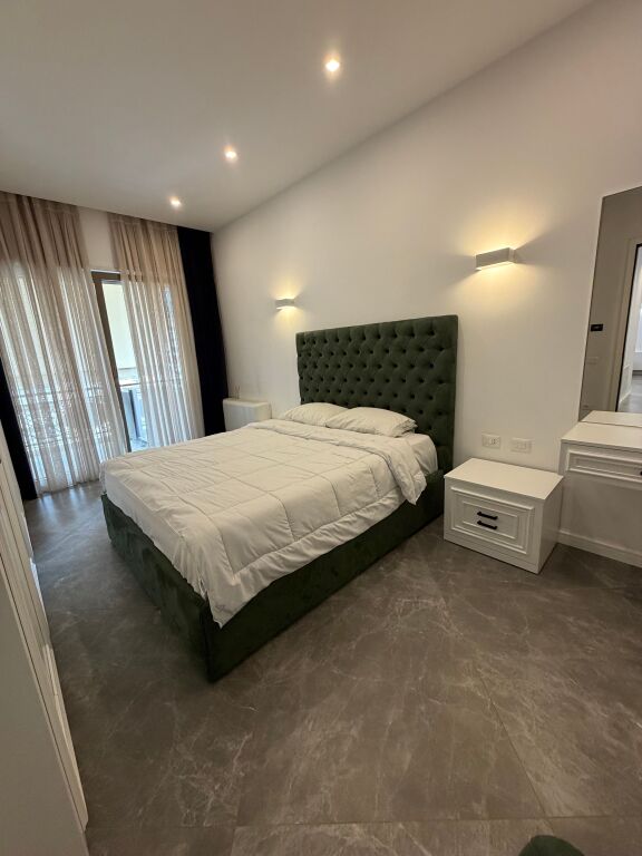 Apartment for rent 2+1+2+parking space in Delijorgj