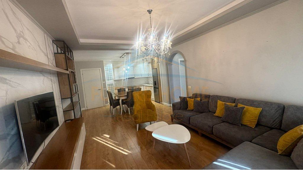 Qira, Apartament 3+1 + Post Parkimi, Green City, Unaza e Re