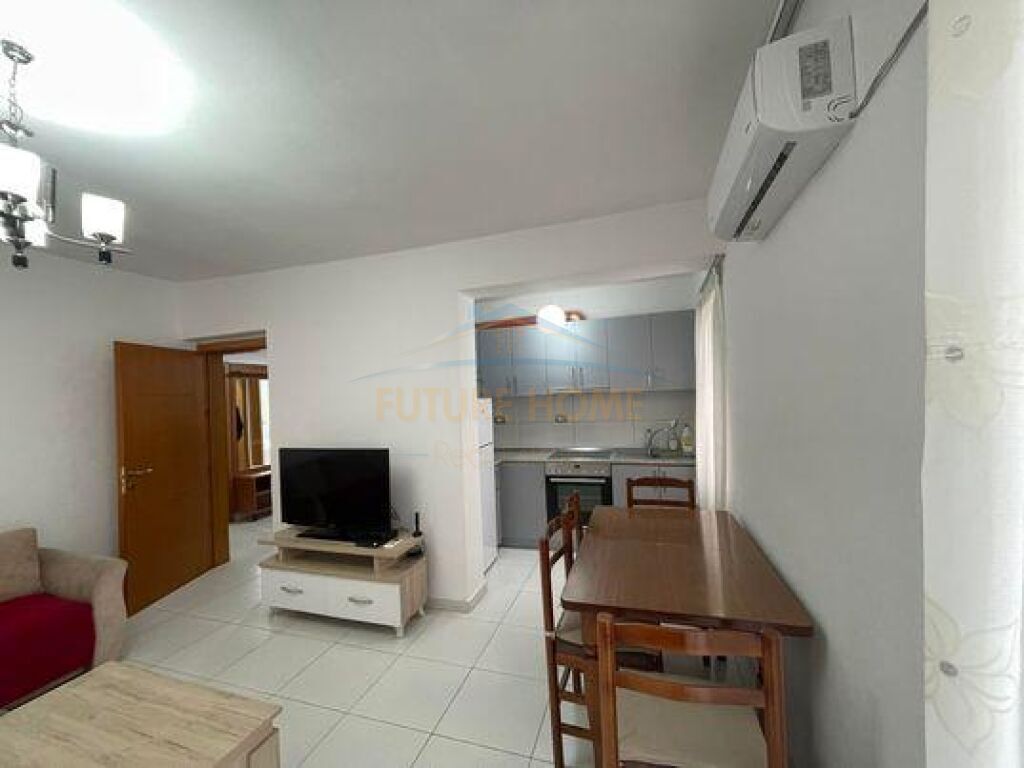 Affitto, Appartamento 3+1, Via Bardhyl, Tirana.