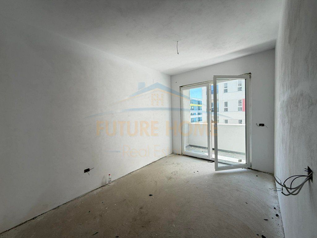Shitet, Apartament 1+1, Univers City