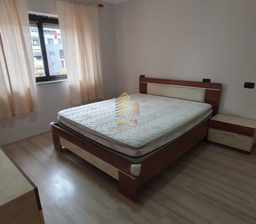Qira, Apartament 1+1, Myslym Shyri, 55.000 ALL/muaj - Widok 3