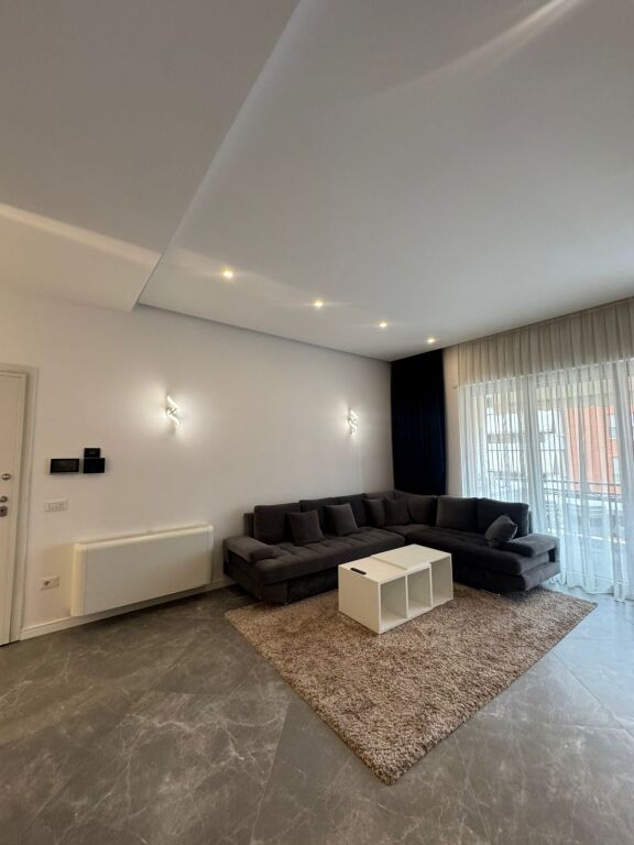 Apartment 2+1+2+parking for rent in Delijorgji Complex