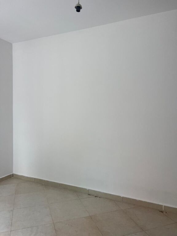 Shitje | Ambjent Biznesi | Astir | 135000 €