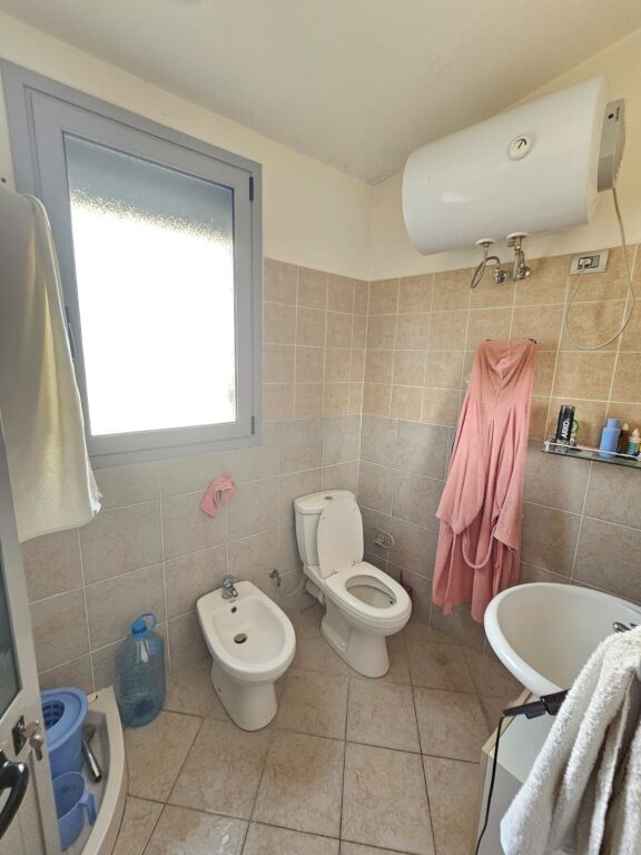 JEPET ME QERA SUPER APARTAMENT 3+1 NE SHIJAK