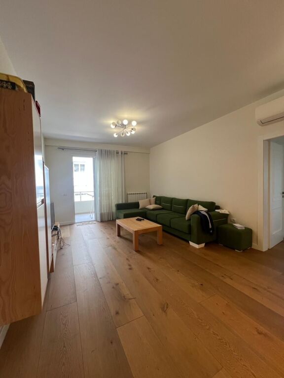 VENDESI APPARTAMENTO 2+1 + 2 BAGNI + 3 BALCONI / Complesso Latifi, Kinostudio