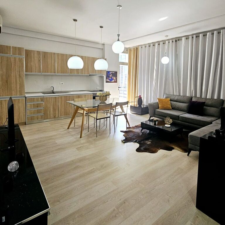 🏡Shitet apartament 1+1 te rruga Dritan Hoxha në Laprakë.