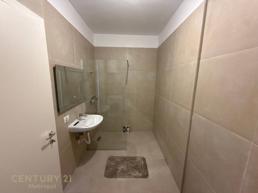 For Rent 2+1+Parking in Univers City