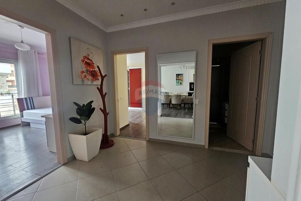 For sale 2 +1+2 near the Zoological Garden