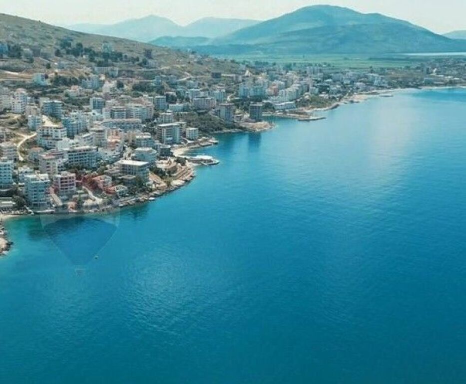 SHITET TRUALL PER NDERTIM NE SARANDE  ID: 530391021-110