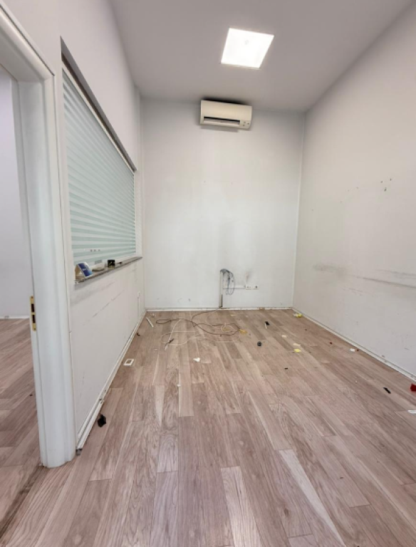 OCCASIONE – Locale in Affitto presso Kika 2