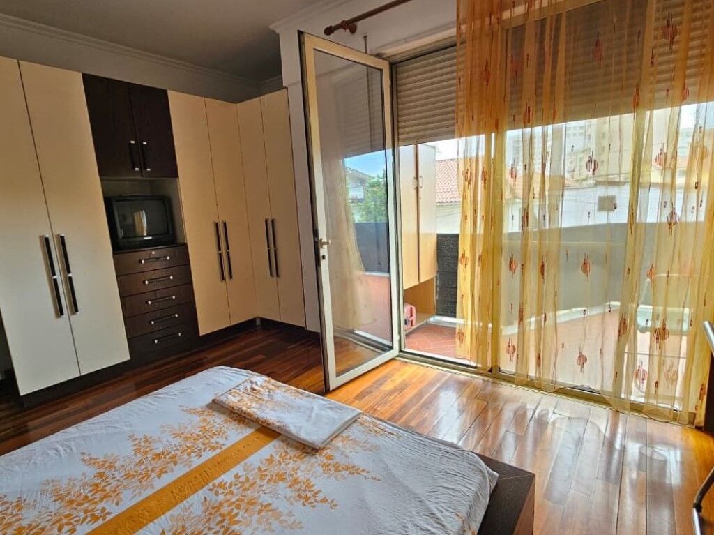 Jepet me qira apartament 2+1+2 tek kompleksi Vizion Plus.