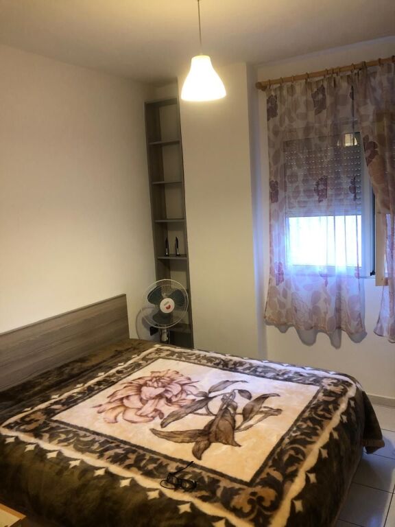 Appartamento 1+1 in affitto a Xhamllik!