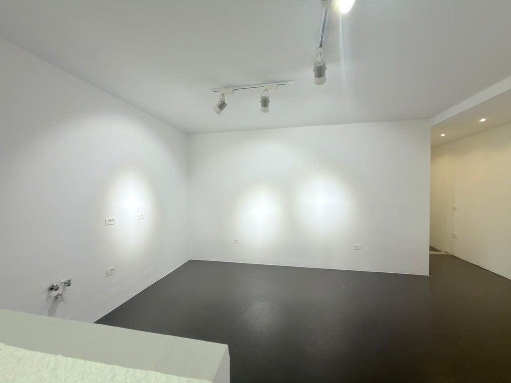 Apartament 1+1 për Shitje në Bllok!