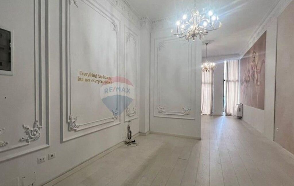 Negozio in affitto presso Garden Building  ID: 530471014-71