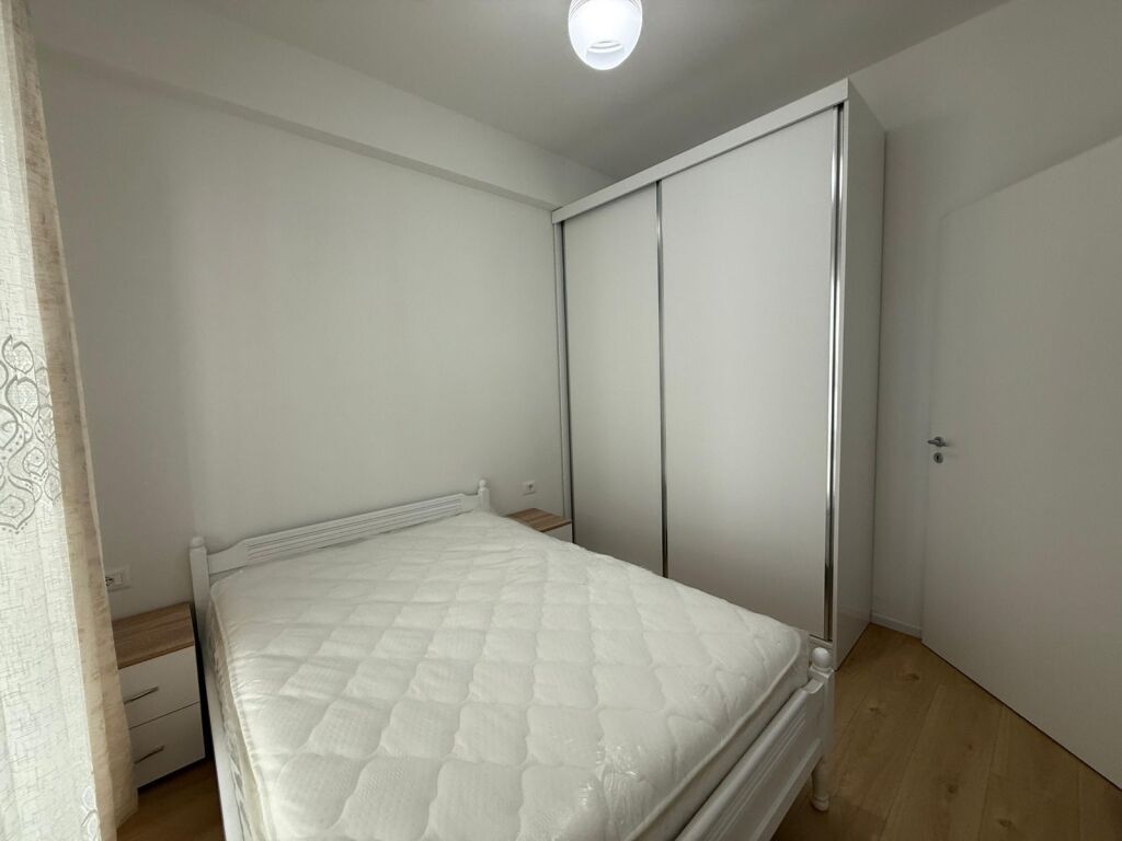 Appartamento 1+1 in affitto presso la Residenza Kadiu, Ali dem