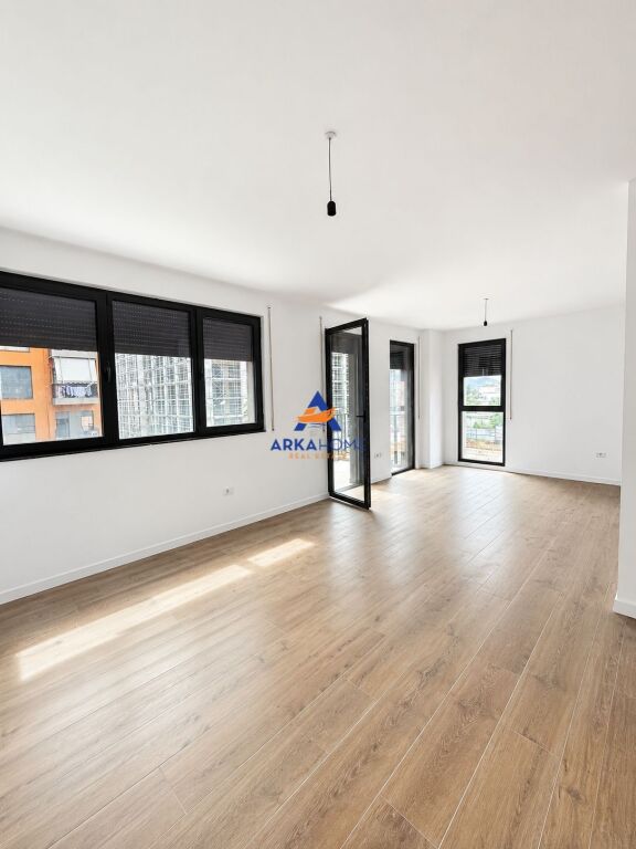 SHITET APARTAMENT 2+1+BALLKON+DEPO "OXHAKU" 219.000 EURO