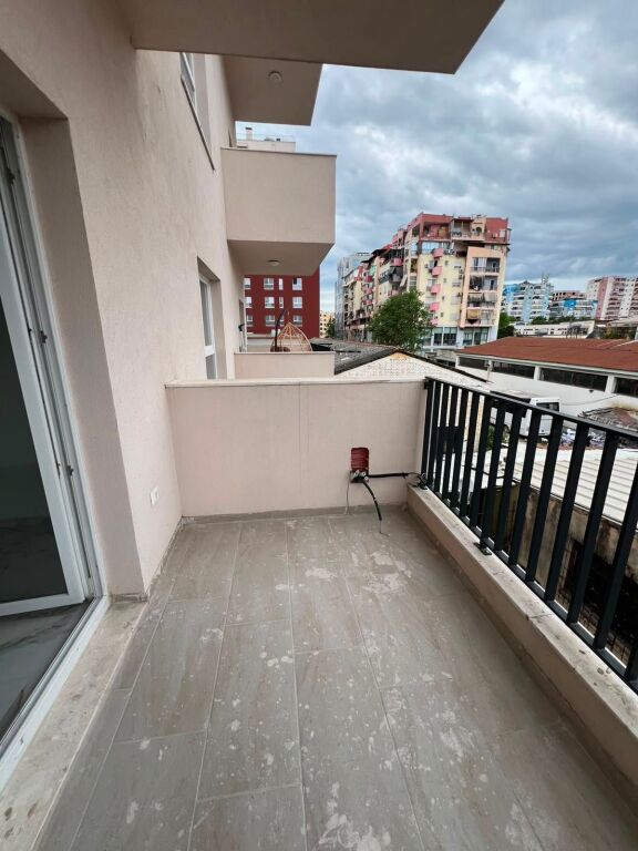 APPARTAMENTO IN AFFITTO – COMPLESSO AURA | VIA DRITAN HOXHA
