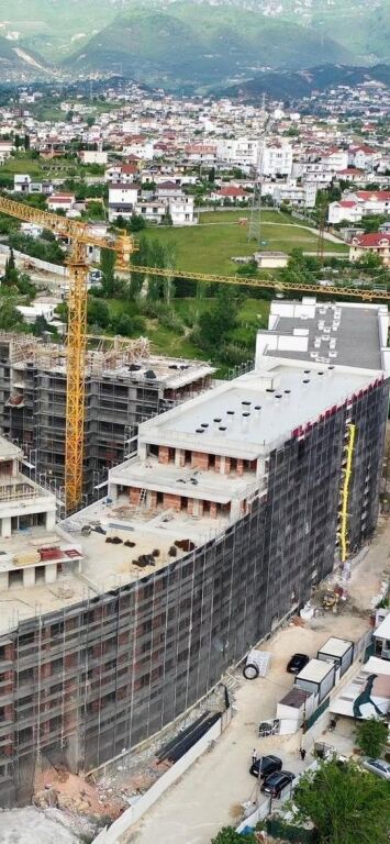 **Diellon Apartments 2 – Paskuqan**