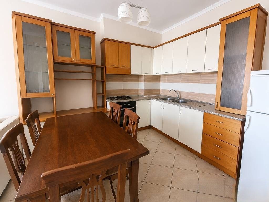 FOR RENT 2+1 APARTMENT IN FRESK!! 350 € /Month