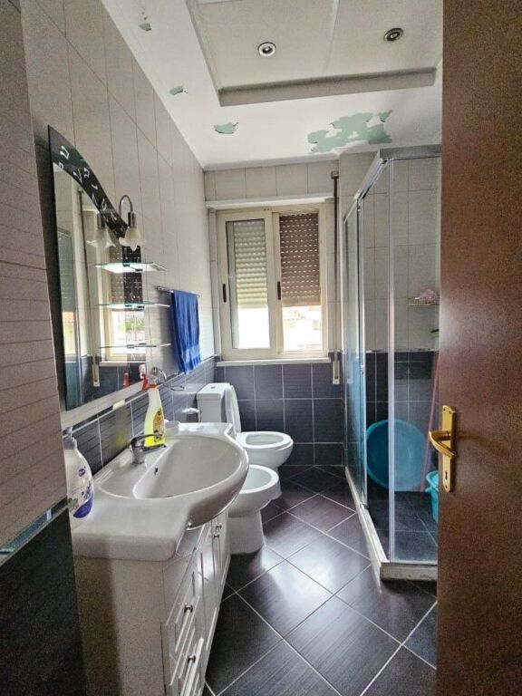 Jepet me qira apartament 2+1+2 tek kompleksi Vizion Plus.