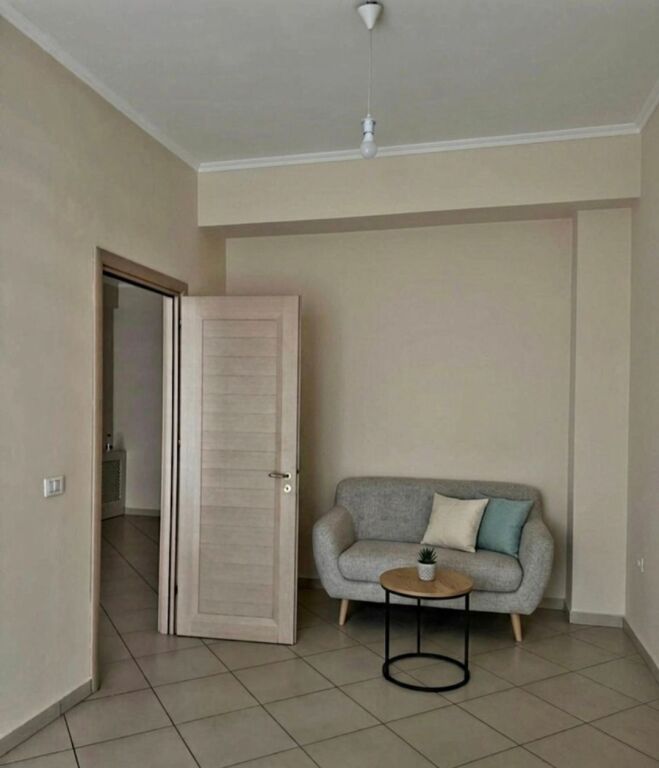 SELLING APARTMENT 1+1. PARIS MUNICIPALITY