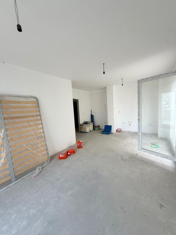 APPARTAMENTO 2+1 CON VERANDA IN VENDITA VICINO A KIKA 2