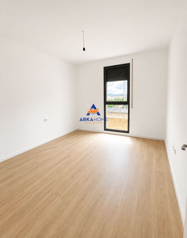 SHITET APARTAMENT 2+1+BALLKON+DEPO "OXHAKU" 219.000 EURO