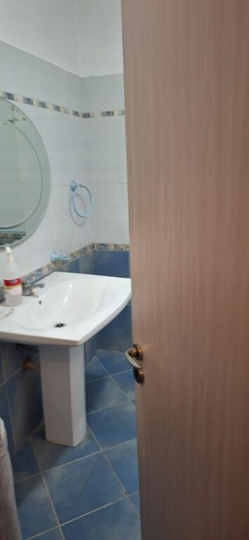 🏡 APPARTAMENTO 2+1+2 IN AFFITTO – CITTÀ STUDENTESCA, TIRANA