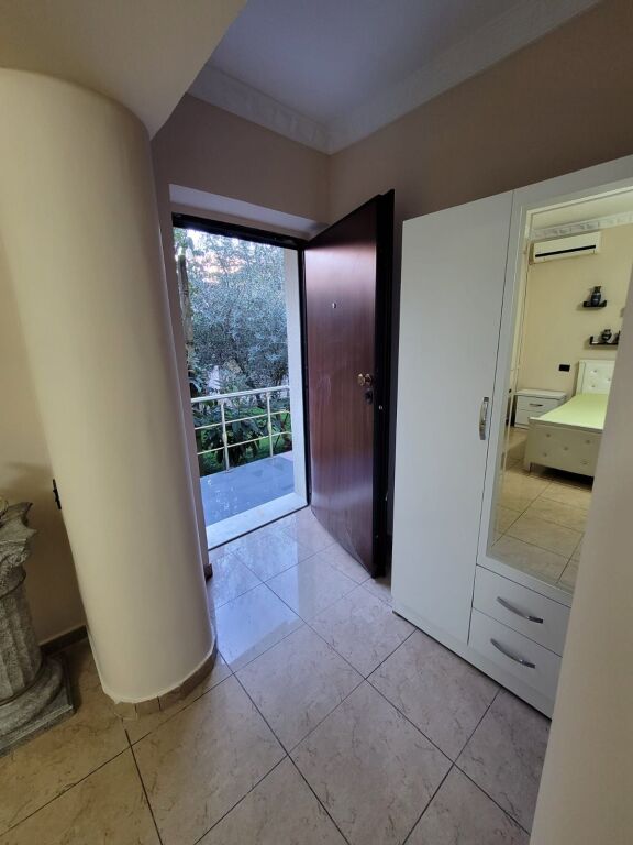 🏡 APPARTAMENTO IN AFFITTO 2+1 – VIA FORTUZI, TIRANA