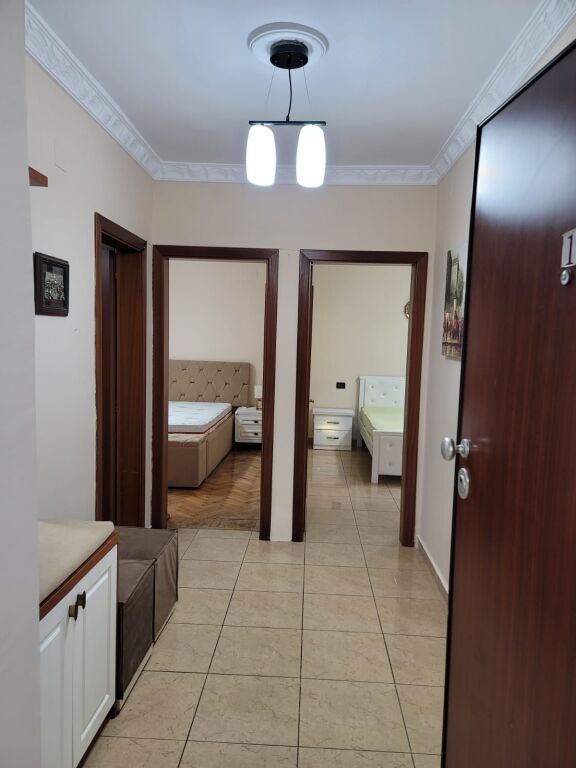 🏡 APPARTAMENTO IN AFFITTO 2+1 – VIA FORTUZI, TIRANA