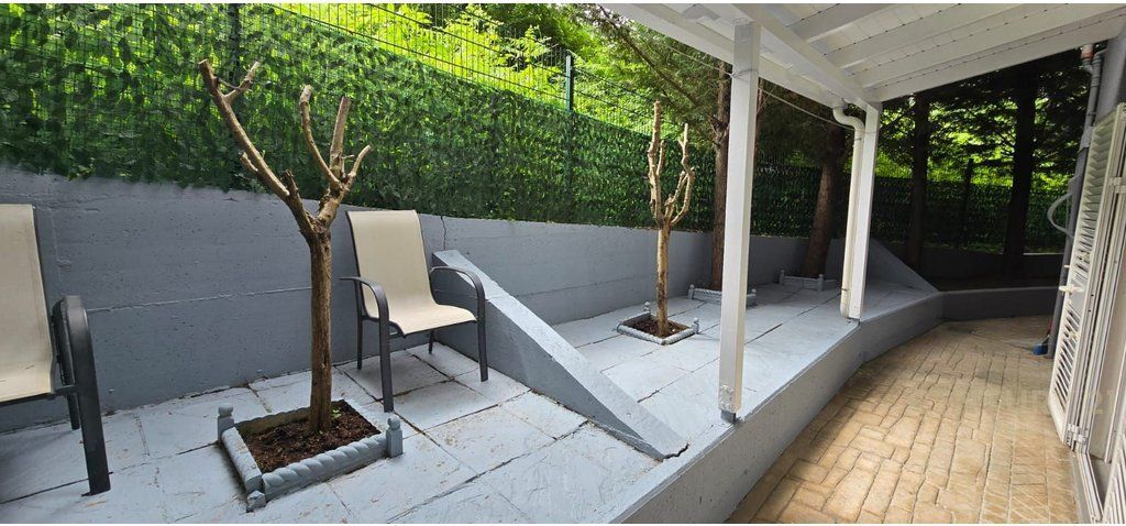 2+1 Apartment for sale near Radisson Hotel Dry Lake, Tirana 235,000 €