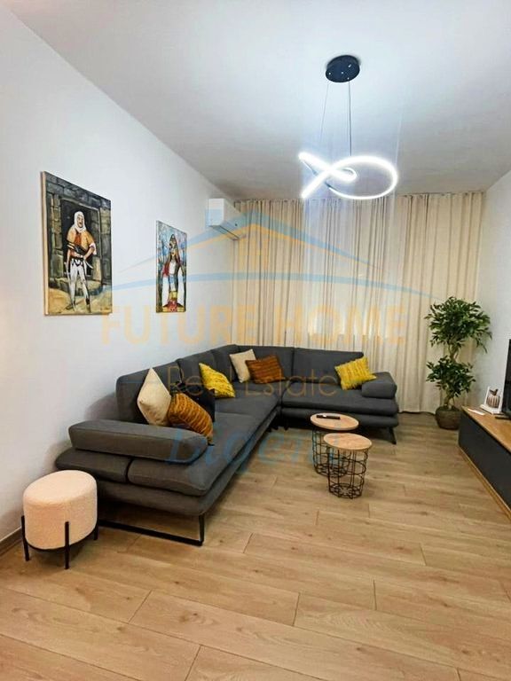 Rent, Apartment 2+1, Center, Tirana.