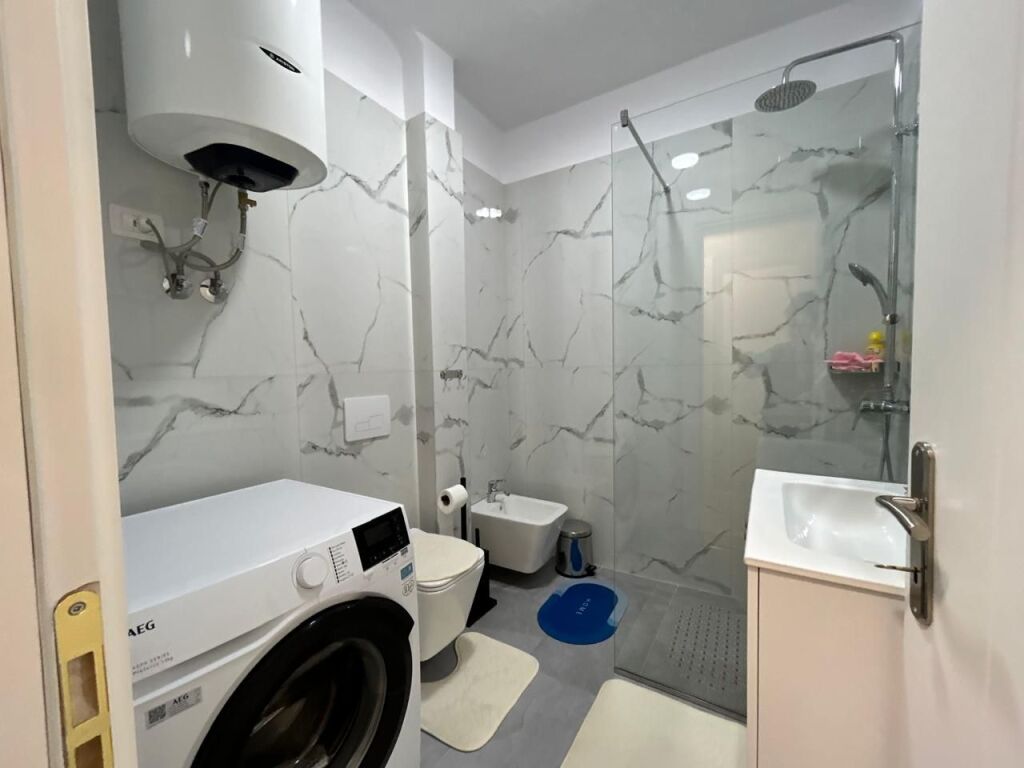 Apartament 2+1 për shitje në Vlorë