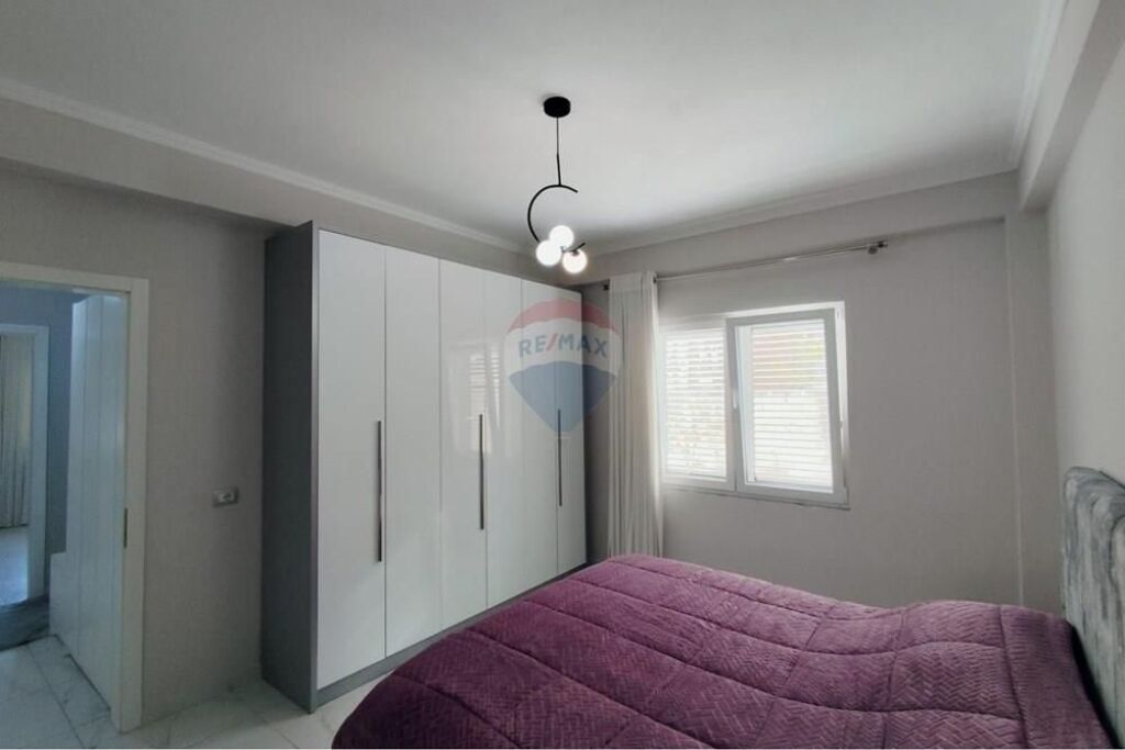 For rent (2+1) plus parking space, Selitë