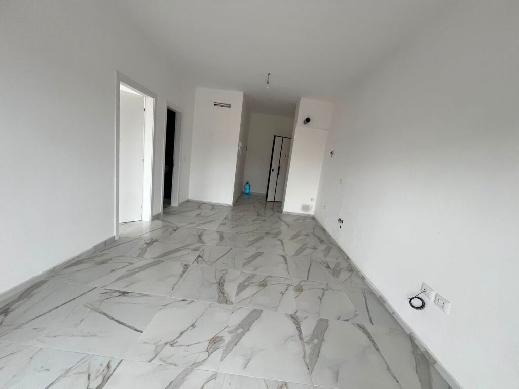 APPARTAMENTO IN AFFITTO – COMPLESSO AURA | VIA DRITAN HOXHA