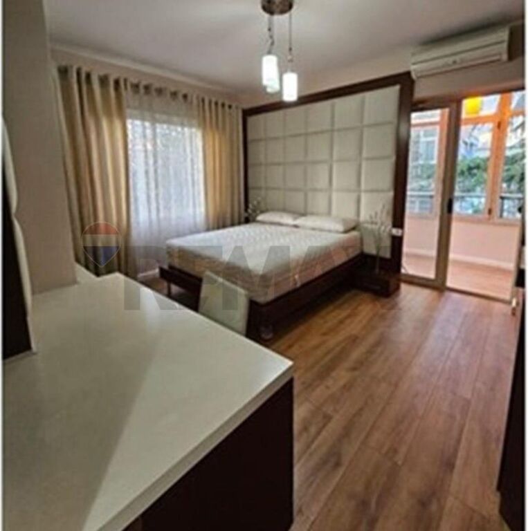 Shitet apartament 2+1 tek Mine Peza