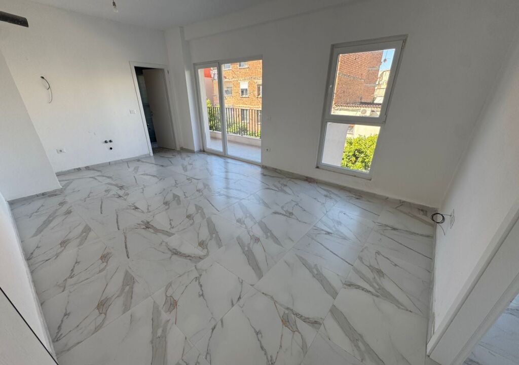 APPARTAMENTO IN AFFITTO – COMPLESSO AURA | VIA DRITAN HOXHA