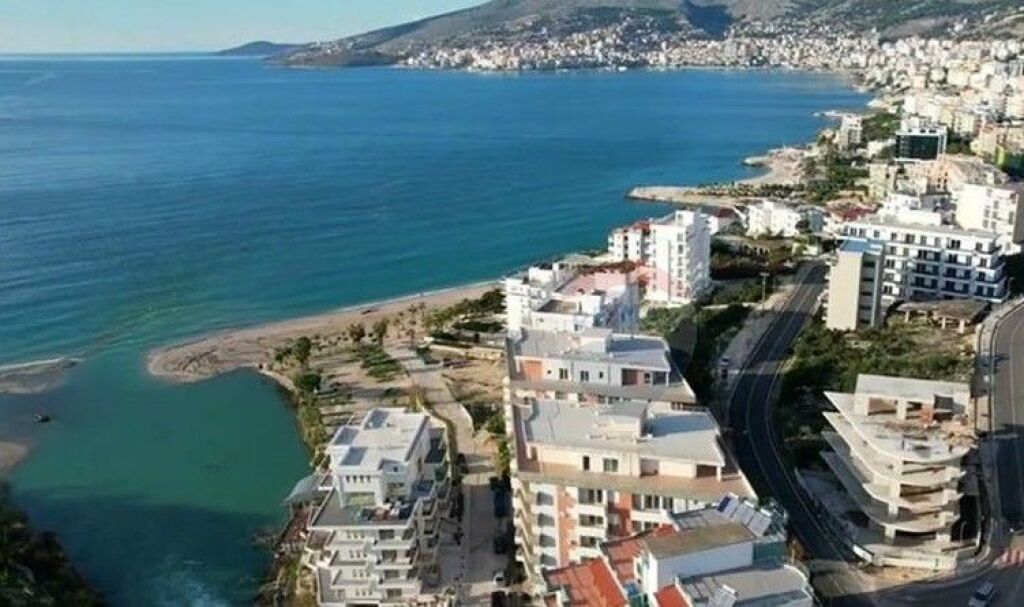 SHITET TRUALL PER NDERTIM NE SARANDE  ID: 530391021-110