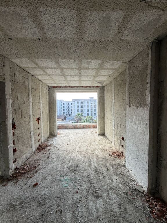 🏡 Apartament 1+1 në shitje – Golem.