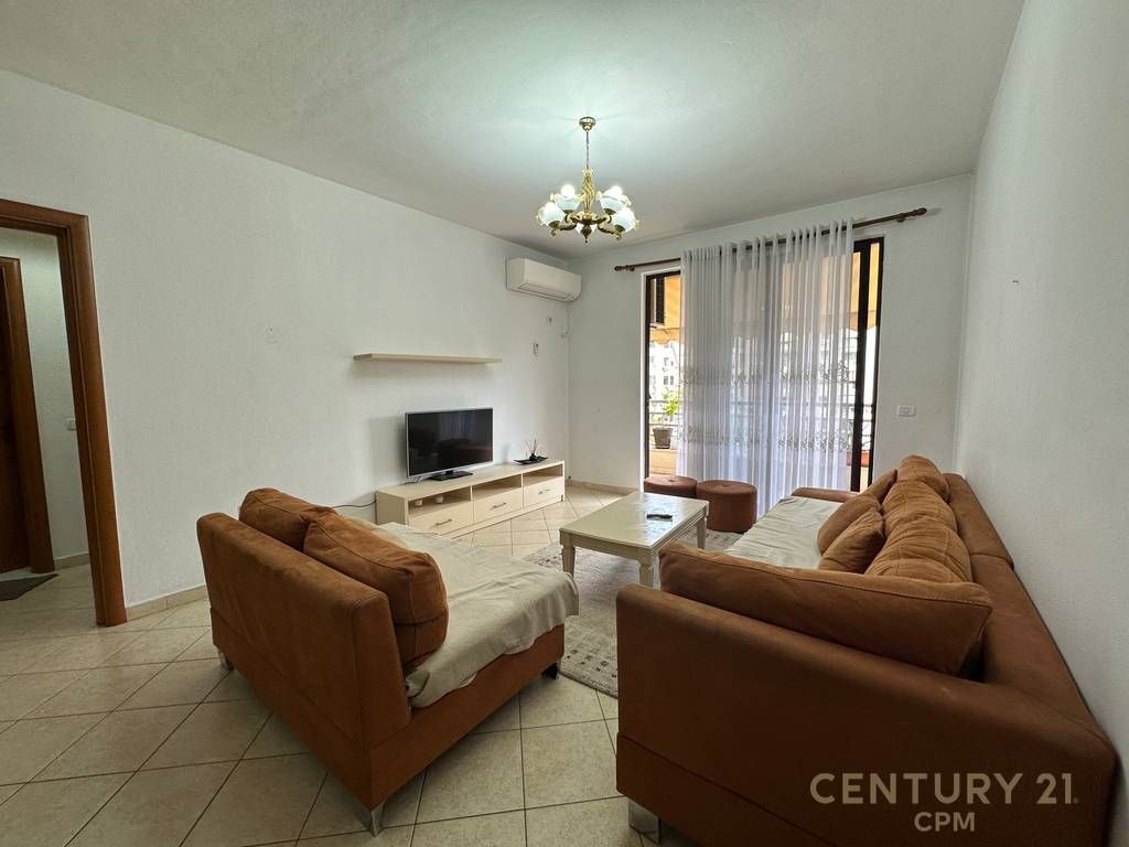 Appartamento 3+1+2 In Affitto Vicino all'Ipoteca 700 € /Mese