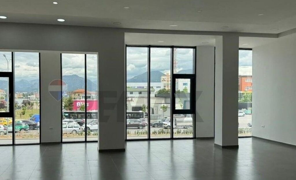 Shop - For Rent - Dritan Hoxha Street, Tirana  ID:530261046-506