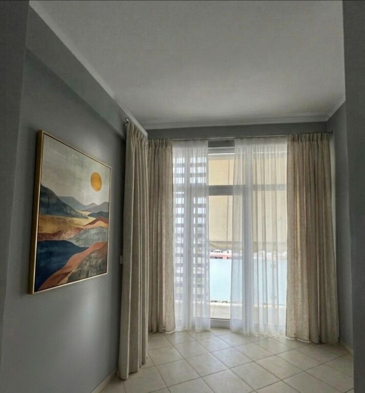 SELLING APARTMENT 1+1. PARIS MUNICIPALITY