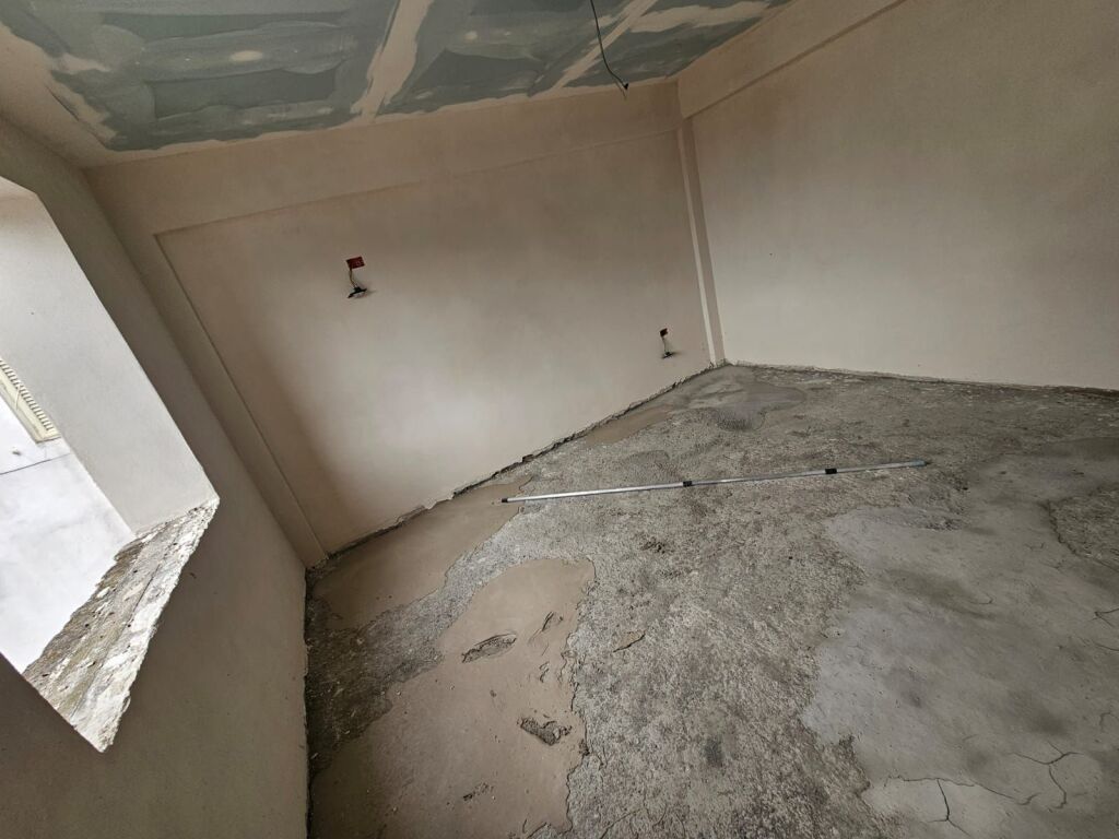 🏡 SHITET APARTAMENT 2+1 PALLAT EGZISTUES, PRANE BLU STAR , DURRES