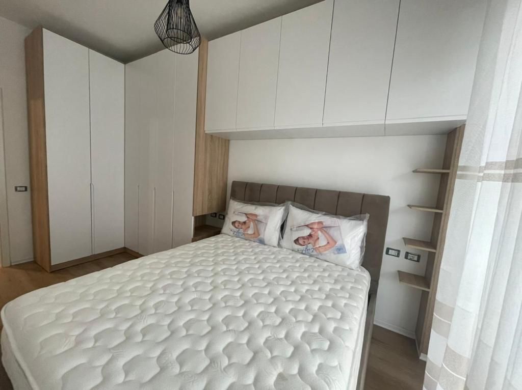 Apartament 1+1 me Qira Kompleksi Magnet