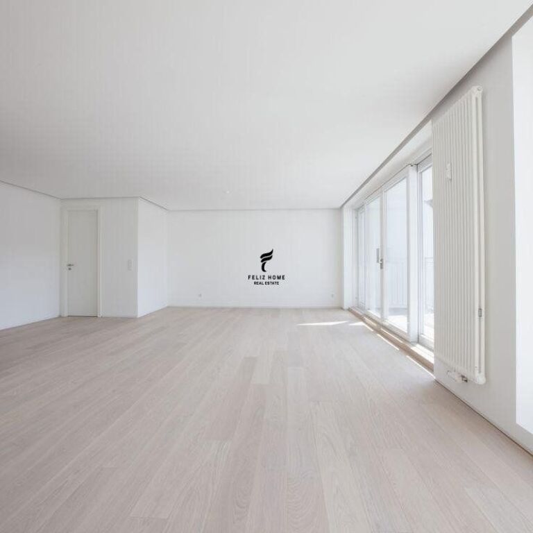 UFFICIO IN AFFITTO 170 M2 COMUNE DI PARIGI 400.000 LEKE FH-73687