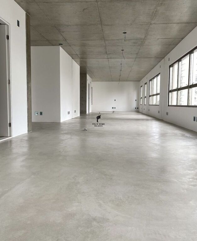 UFFICIO IN AFFITTO 170 M2 COMUNE DI PARIGI 400.000 LEKE FH-73687